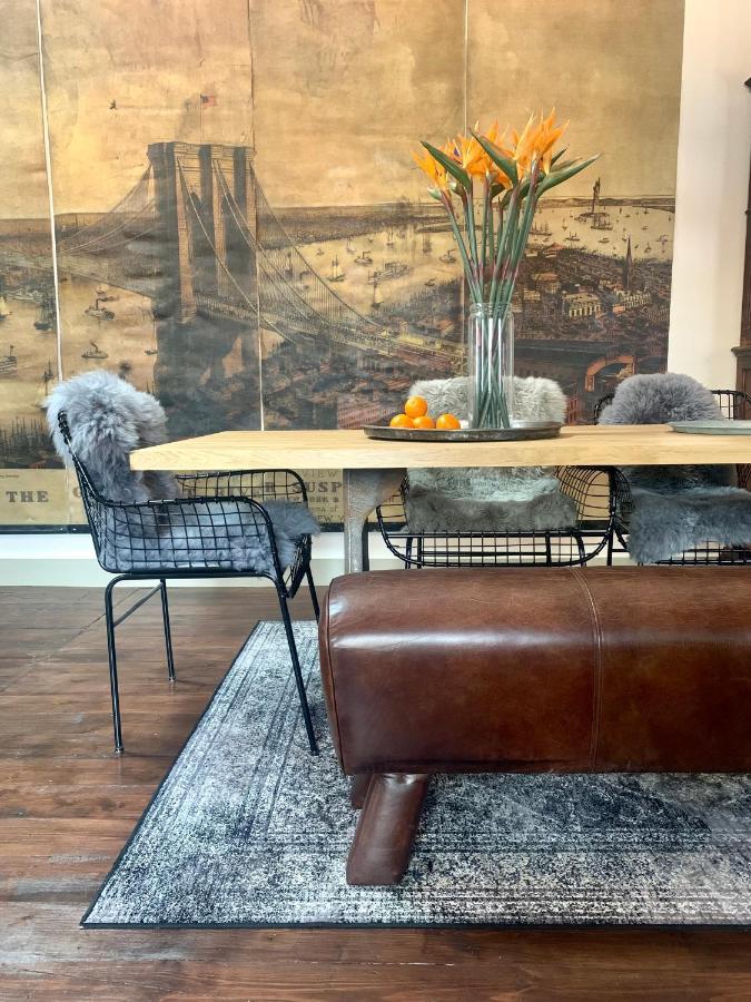 Loft 11 Stunning Luxury Nyc Loft Style Interior Designed 2Bd Apartment Excellent City Centre Location Mezzanine Cinema Room Designer Furniture Amazing Space Douglas Eksteriør billede