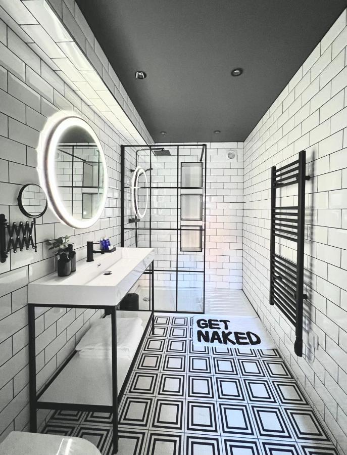 Loft 11 Stunning Luxury Nyc Loft Style Interior Designed 2Bd Apartment Excellent City Centre Location Mezzanine Cinema Room Designer Furniture Amazing Space Douglas Eksteriør billede