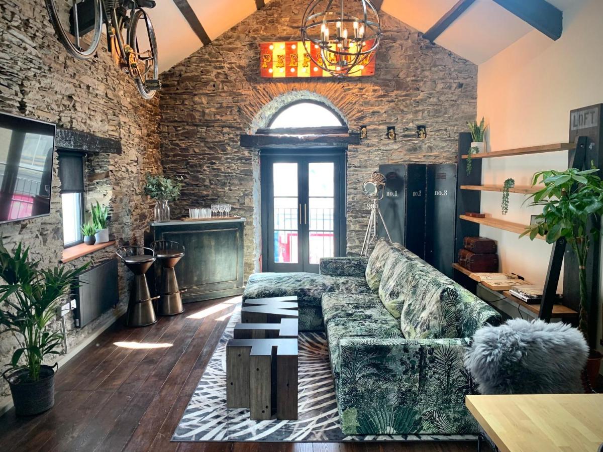 Loft 11 Stunning Luxury Nyc Loft Style Interior Designed 2Bd Apartment Excellent City Centre Location Mezzanine Cinema Room Designer Furniture Amazing Space Douglas Eksteriør billede