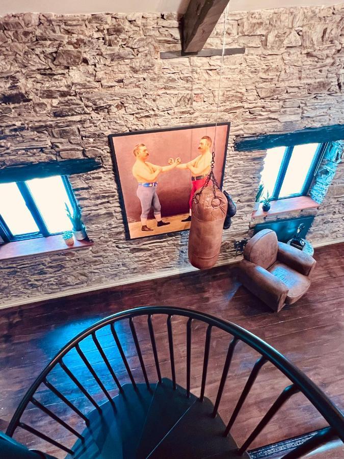 Loft 11 Stunning Luxury Nyc Loft Style Interior Designed 2Bd Apartment Excellent City Centre Location Mezzanine Cinema Room Designer Furniture Amazing Space Douglas Eksteriør billede